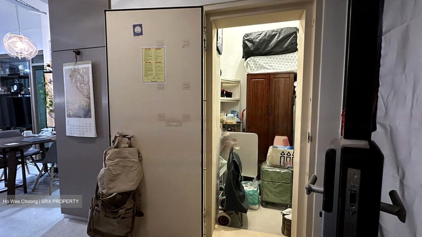 euHabitat (D14), Condominium #481012251